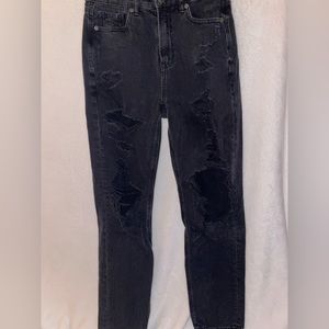 Black ripped AE mom jeans
